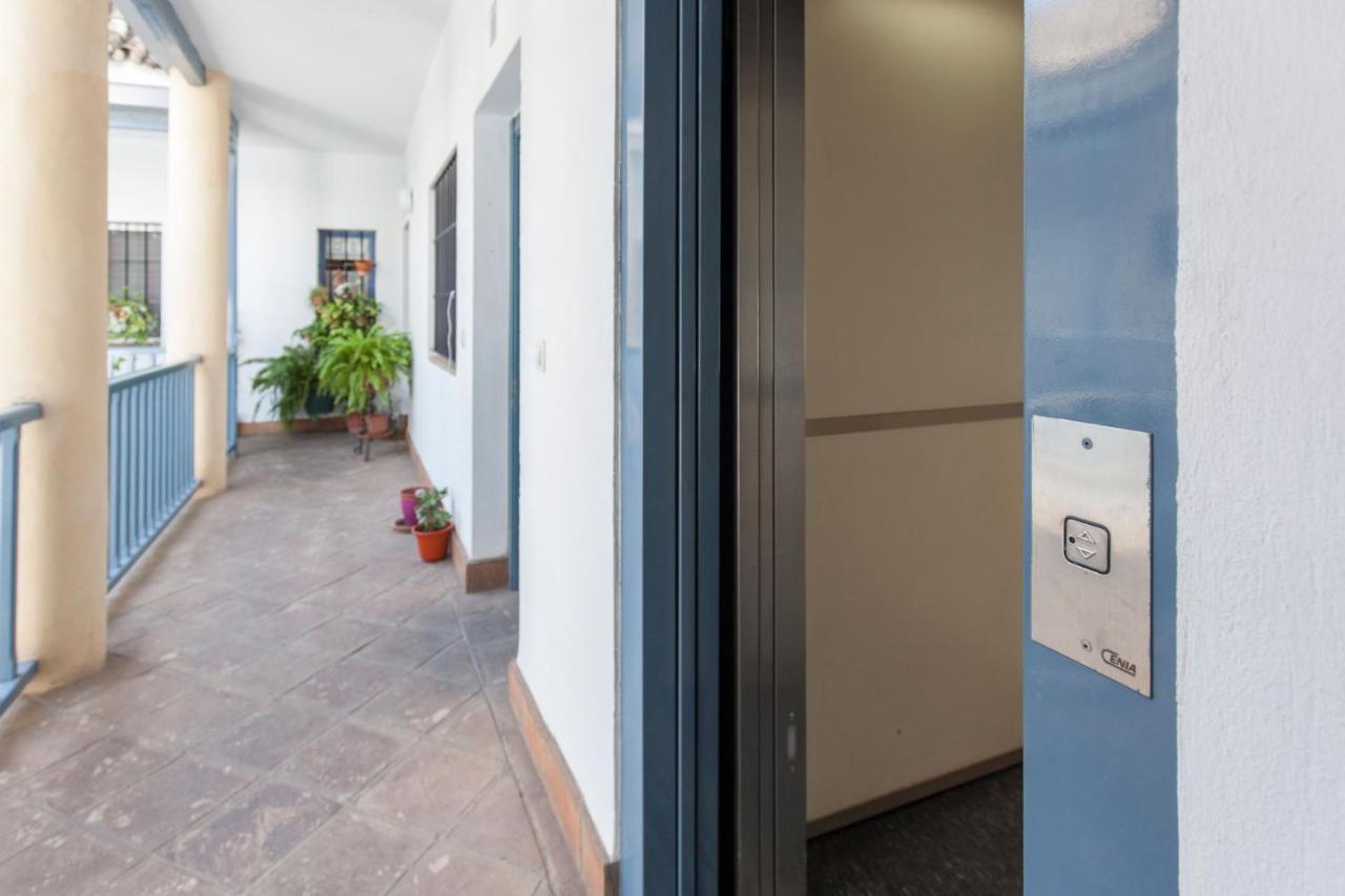 Espectacular Apartamento Con Terraza Privada Parking Seville Exterior photo